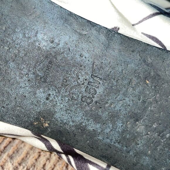 Tory Burch Womens Ivory Black Ballet Flats Comfort Slip On Round Toe - Picture 11 of 12